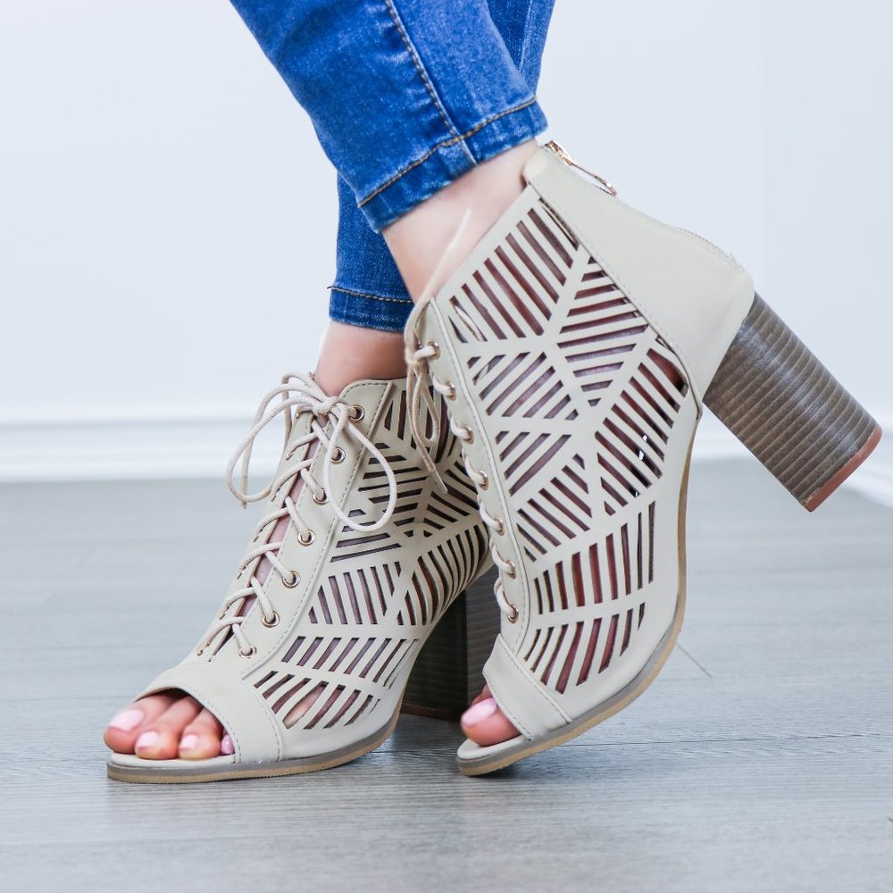 Open Toe Laced Up Spring Cut Out Ankle Booties - Picture 8 of 11